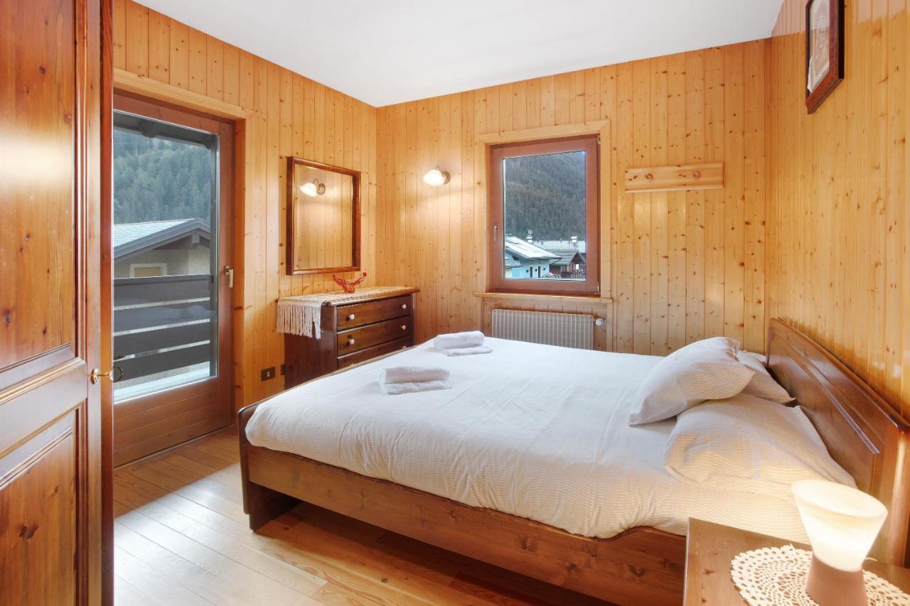 Mountain Chalet Close To Bormio Villa Valdisotto Bagian luar foto