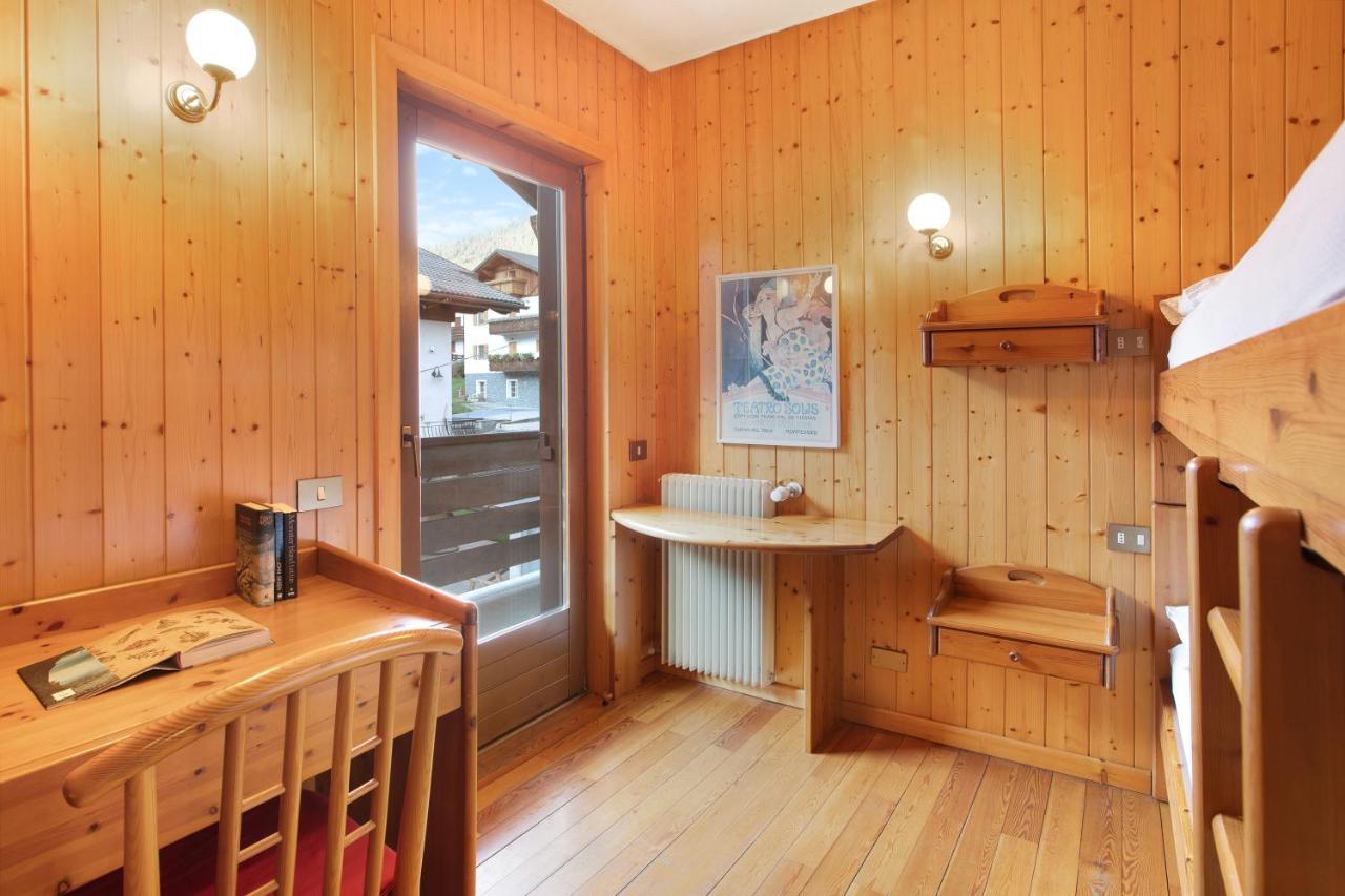 Mountain Chalet Close To Bormio Villa Valdisotto Bagian luar foto